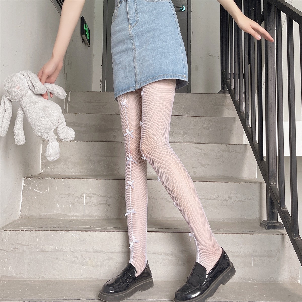 Bow Pattern Fashion Fishnet Stocking Tights with Bow Pattern